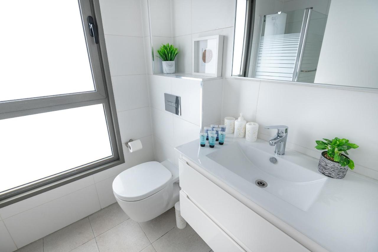 Achziv Sea&Sun Apartment Нахария Екстериор снимка